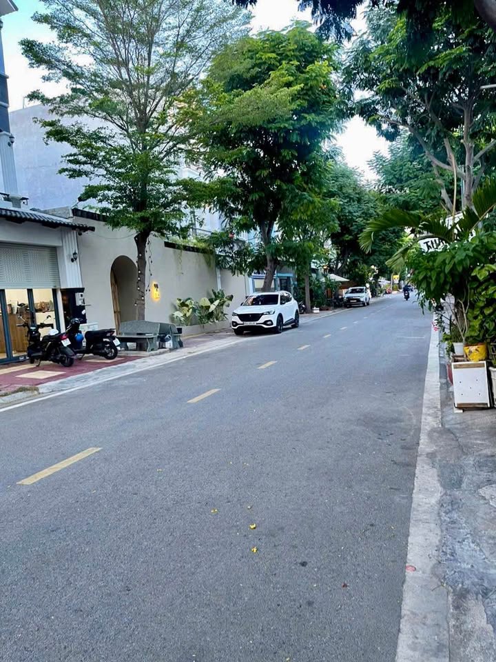 504223301_1937622466776897_1052889742831988323_n