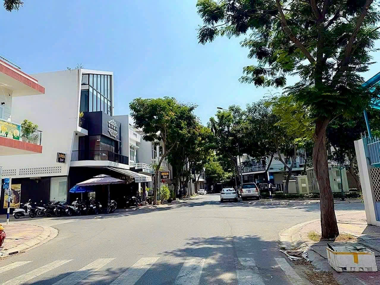 z6498415239888_33417a90b681fca631e03129e6601c92